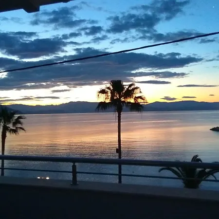 شقة فندقية Onar Corfu Aparts & 3*