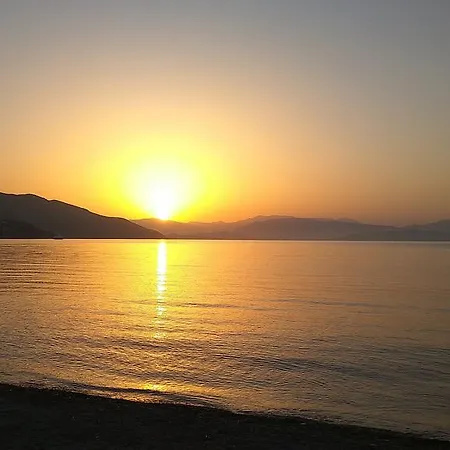 شقة فندقية Onar Corfu Aparts & 3*