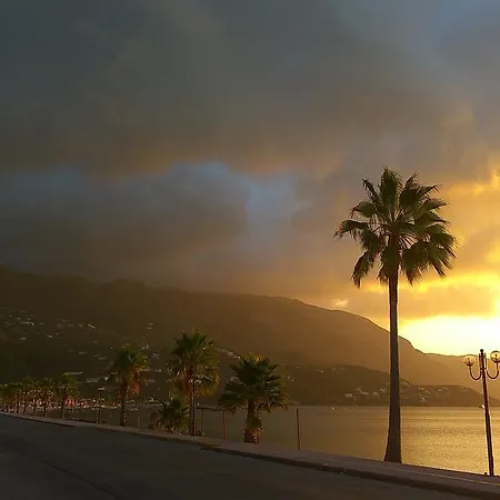 Onar Corfu Aparts & מלון דירות 3*