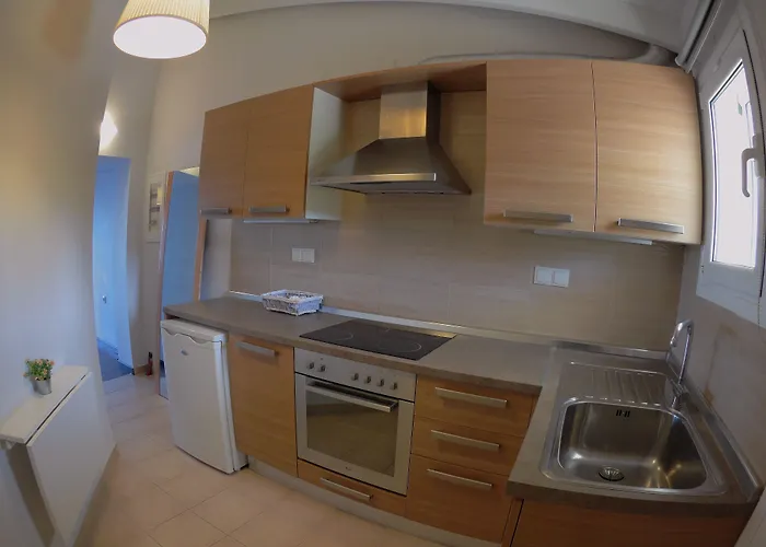 מלון דירות Onar Corfu Aparts & 3*