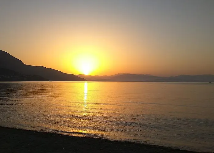 מלון דירות Onar Corfu Aparts & 3*